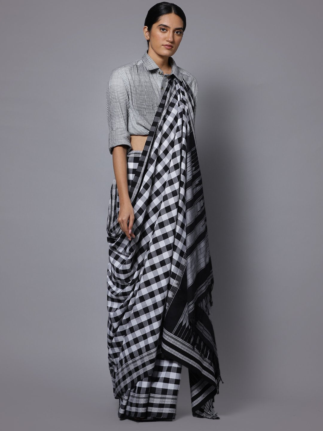 Black white checks ilkal handloom saree