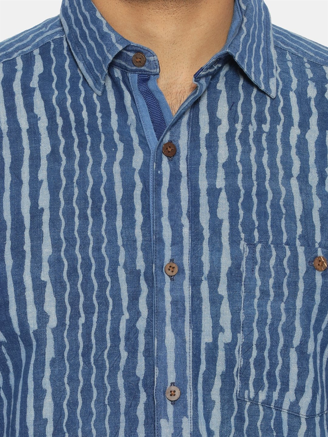 Handblock indigo short sleeve shirt