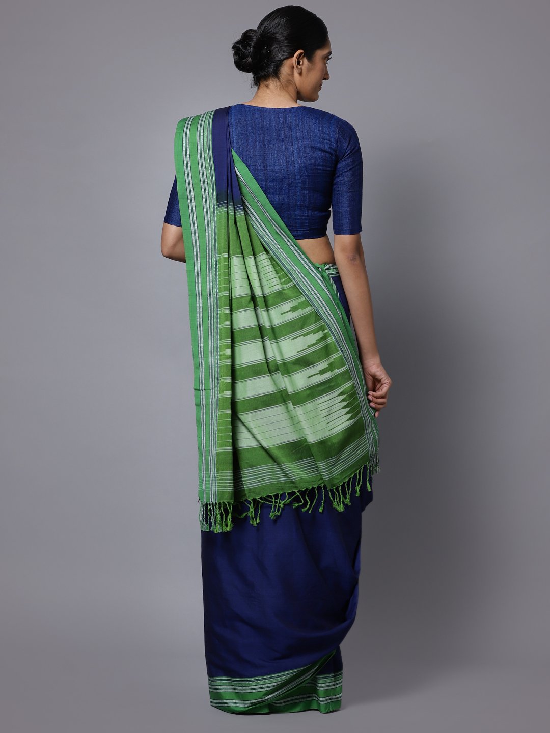 Navy blue ilkal handloom cotton saree