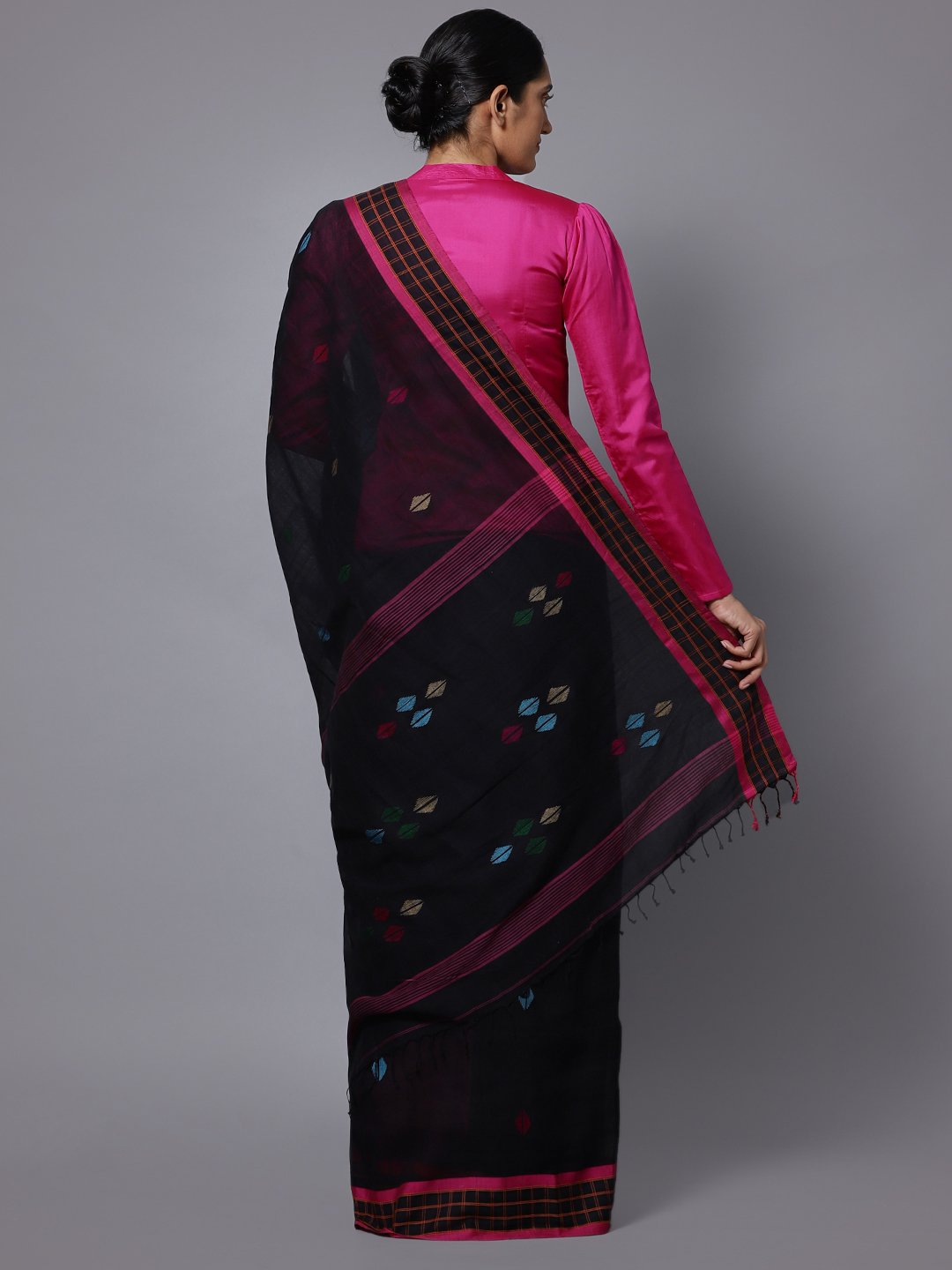 Black pink bengal soft cotton handloom saree