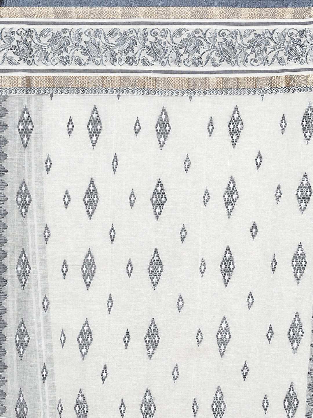 White tant cotton saree