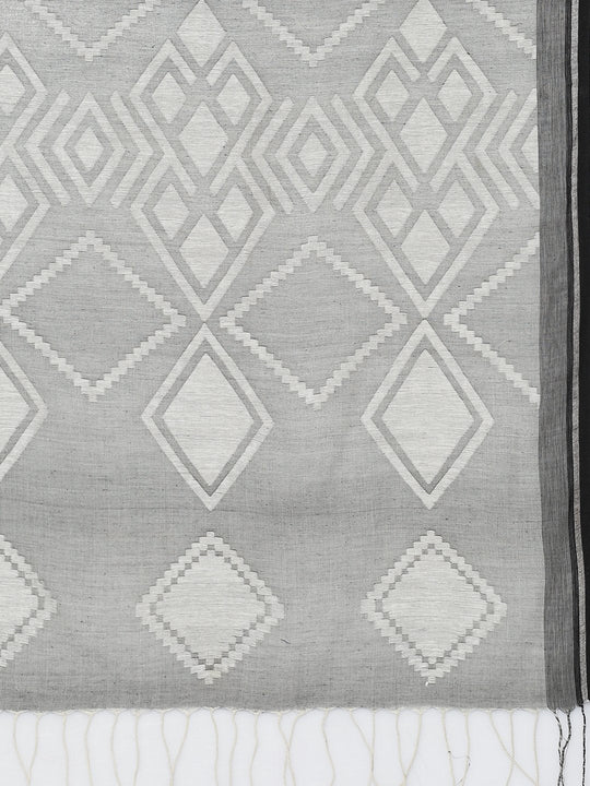 White muslin jamdani saree