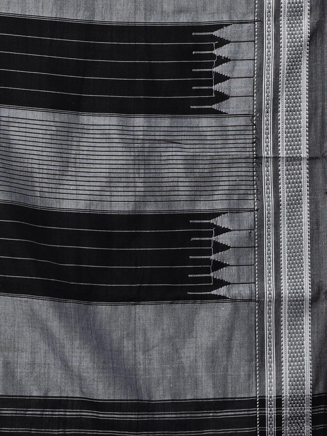 Black grey ilkal handloom cotton saree