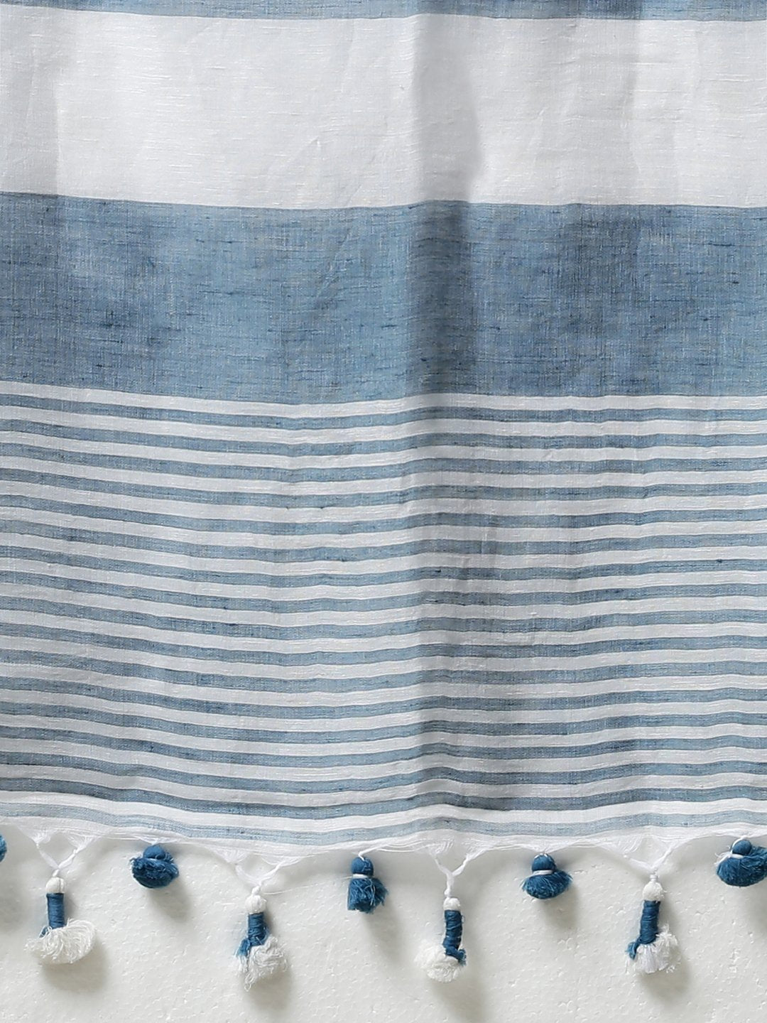 White handloom cotton linen saree