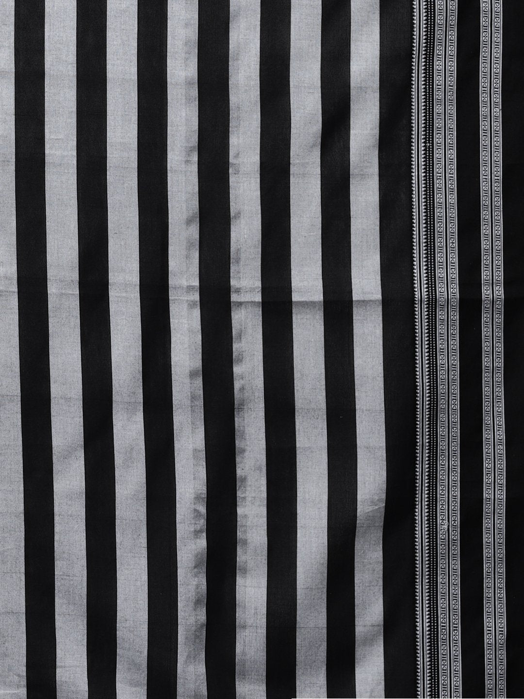 Black white checks ilkal handloom saree
