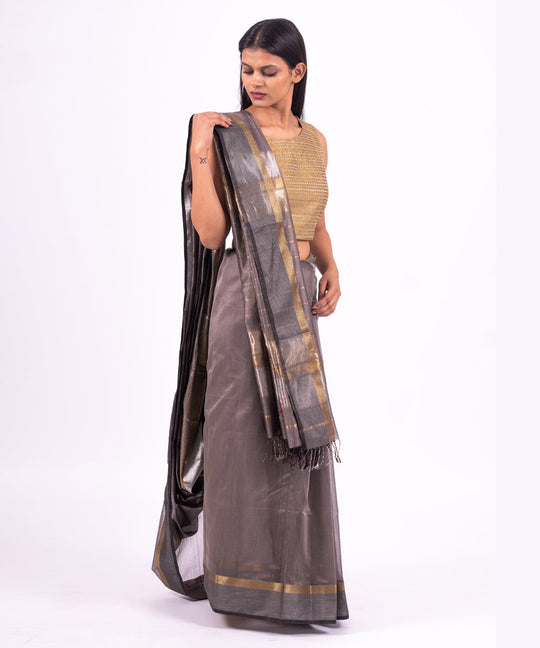 Grey silver handwoven maheshwari cotton silk saree
