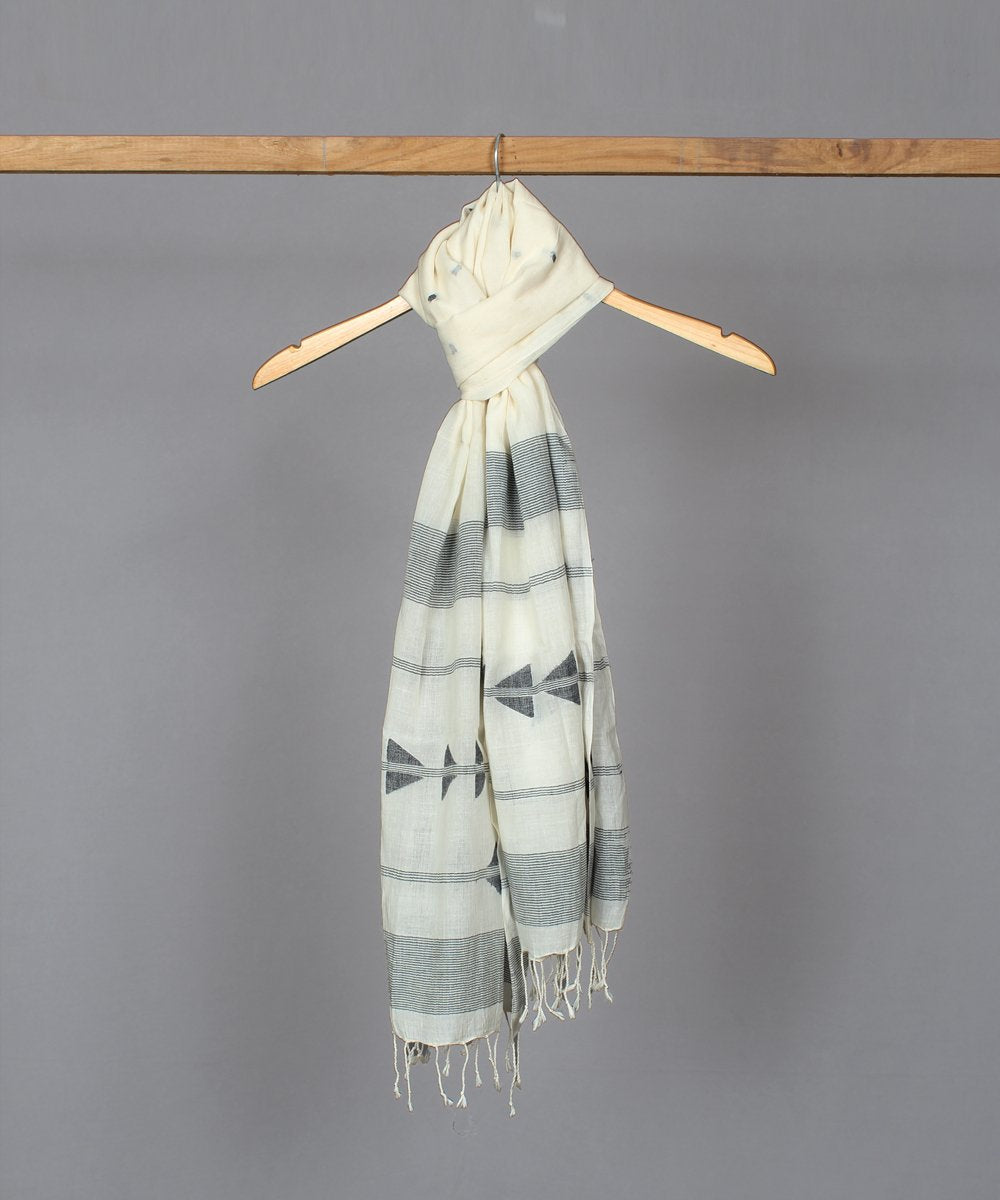 Natural white stole in black jamdani motif