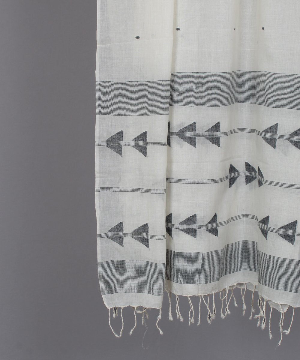 Natural white stole in black jamdani motif