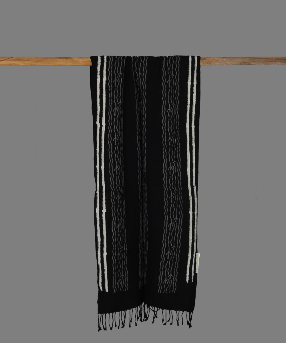 Chuna Patri Block Printed Black Cotton Stole