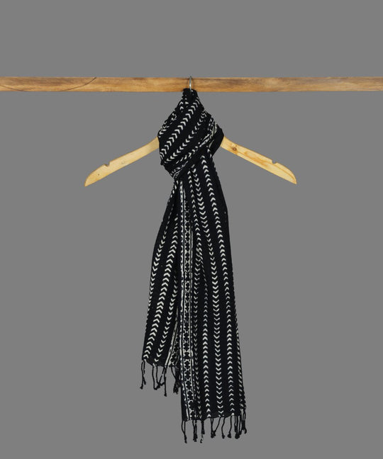 Chuna patri printed black cotton stole