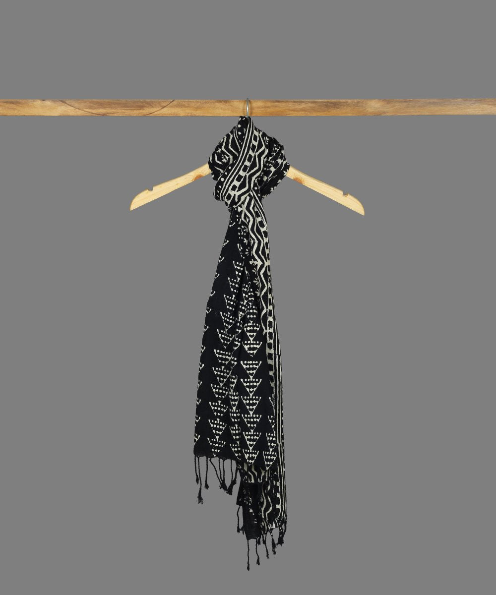 Black Chuna Patri Block Print Cotton Stole