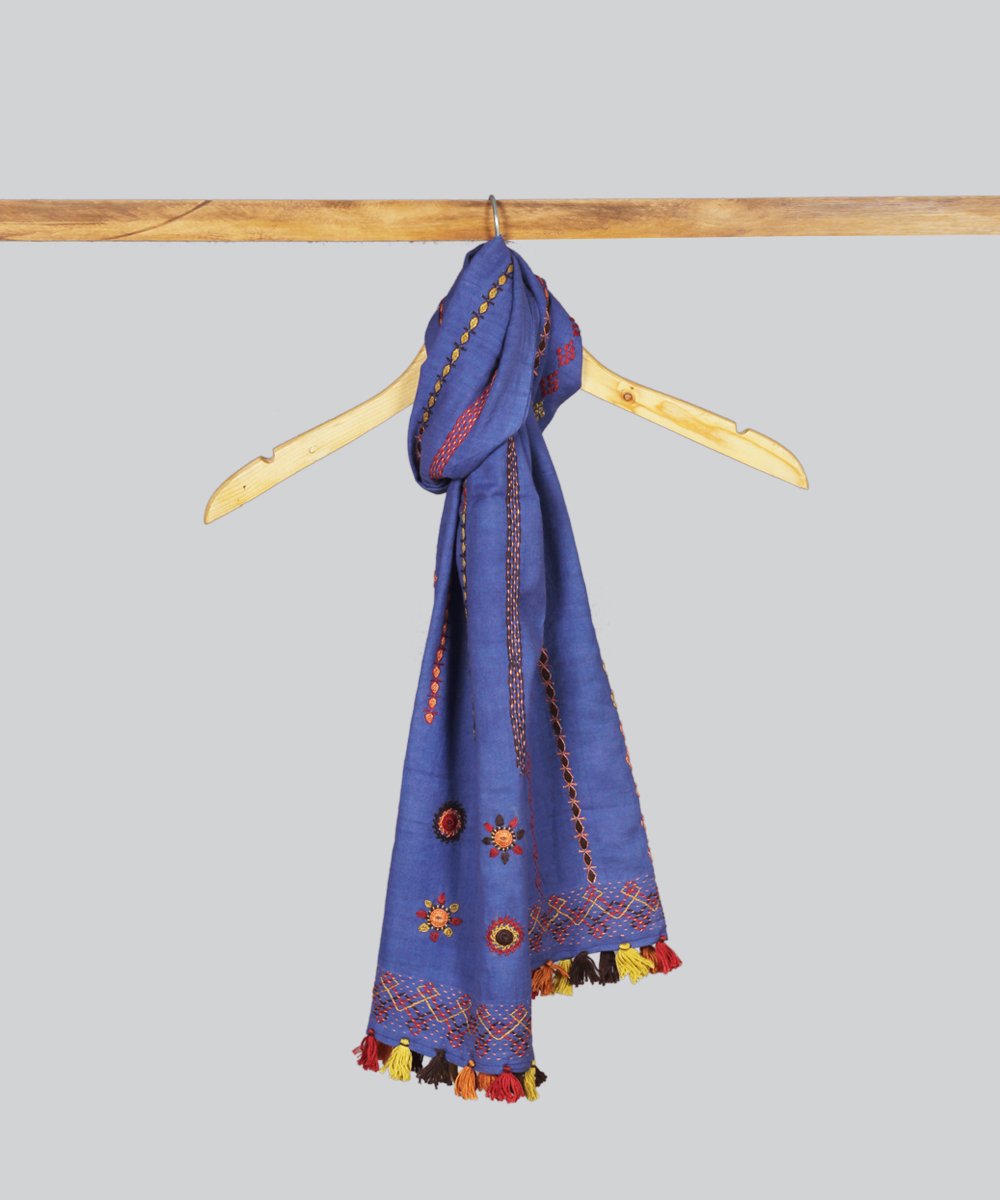 Lavender Lambani Hand Embroidery Cotton Stole