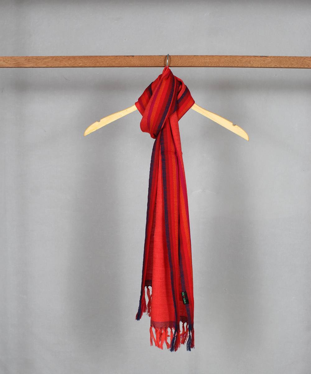 Red handloom woolen stole