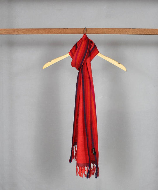 Red handloom woolen stole