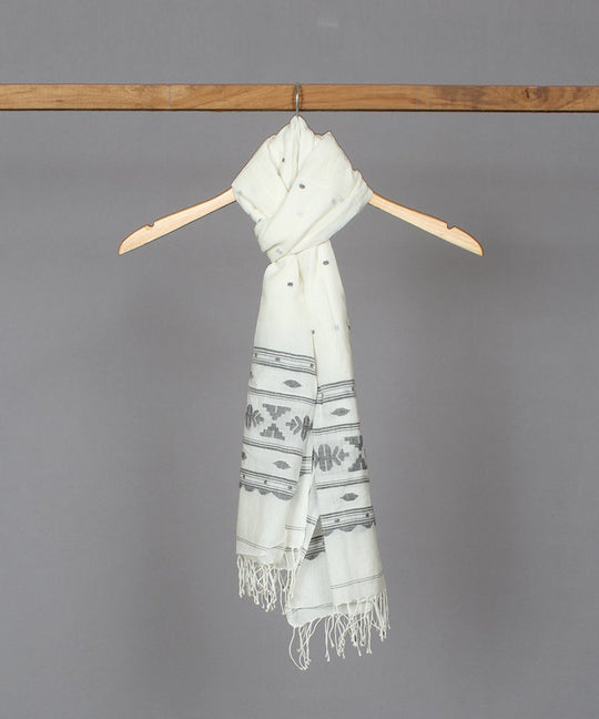 Natural white muslin stole in jamdani black motif