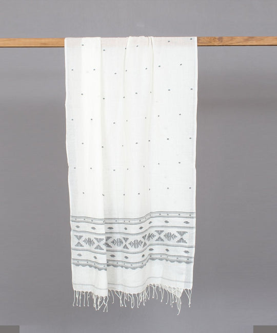 Natural white muslin stole in jamdani black motif