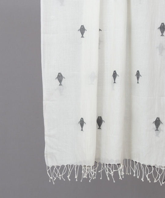Black fish motif in white jamdani stole