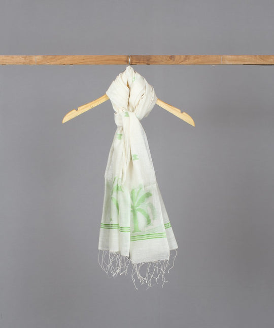 Green tree motif in while jamdani stole