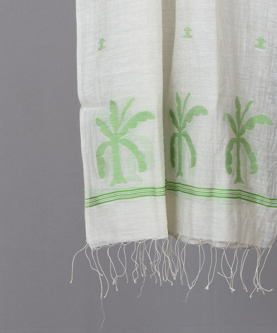 Green tree motif in while jamdani stole