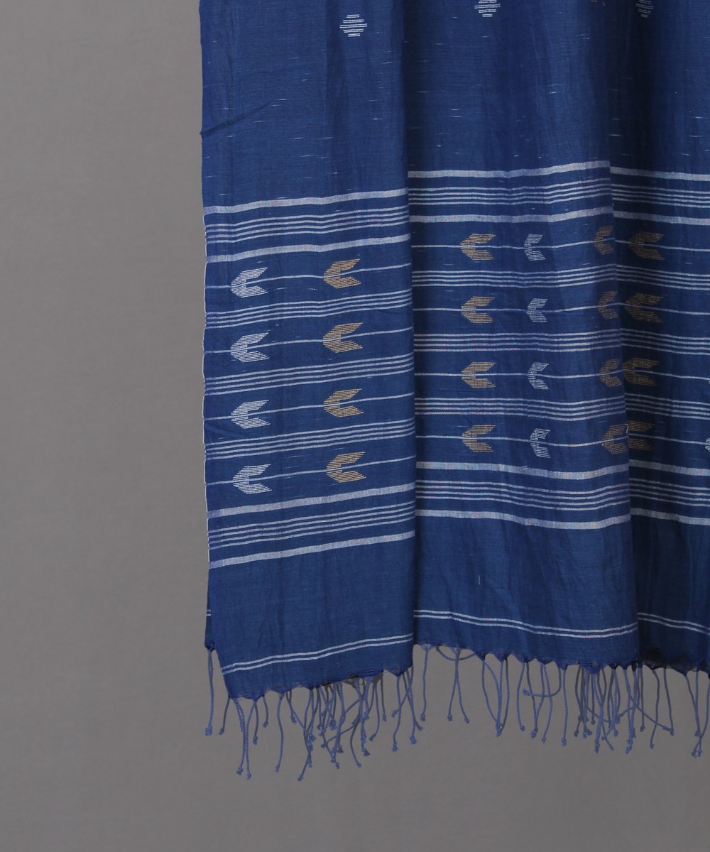 Indigo jamdani stole with beige white motif