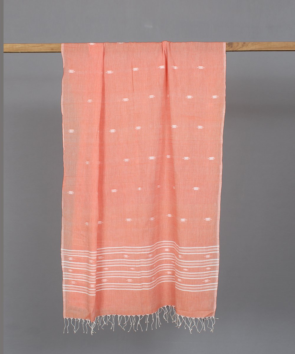 Peach muslin stole in white jamdani motif