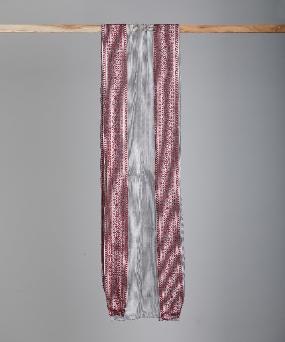 Red striped jamdani handwoven muslin stole